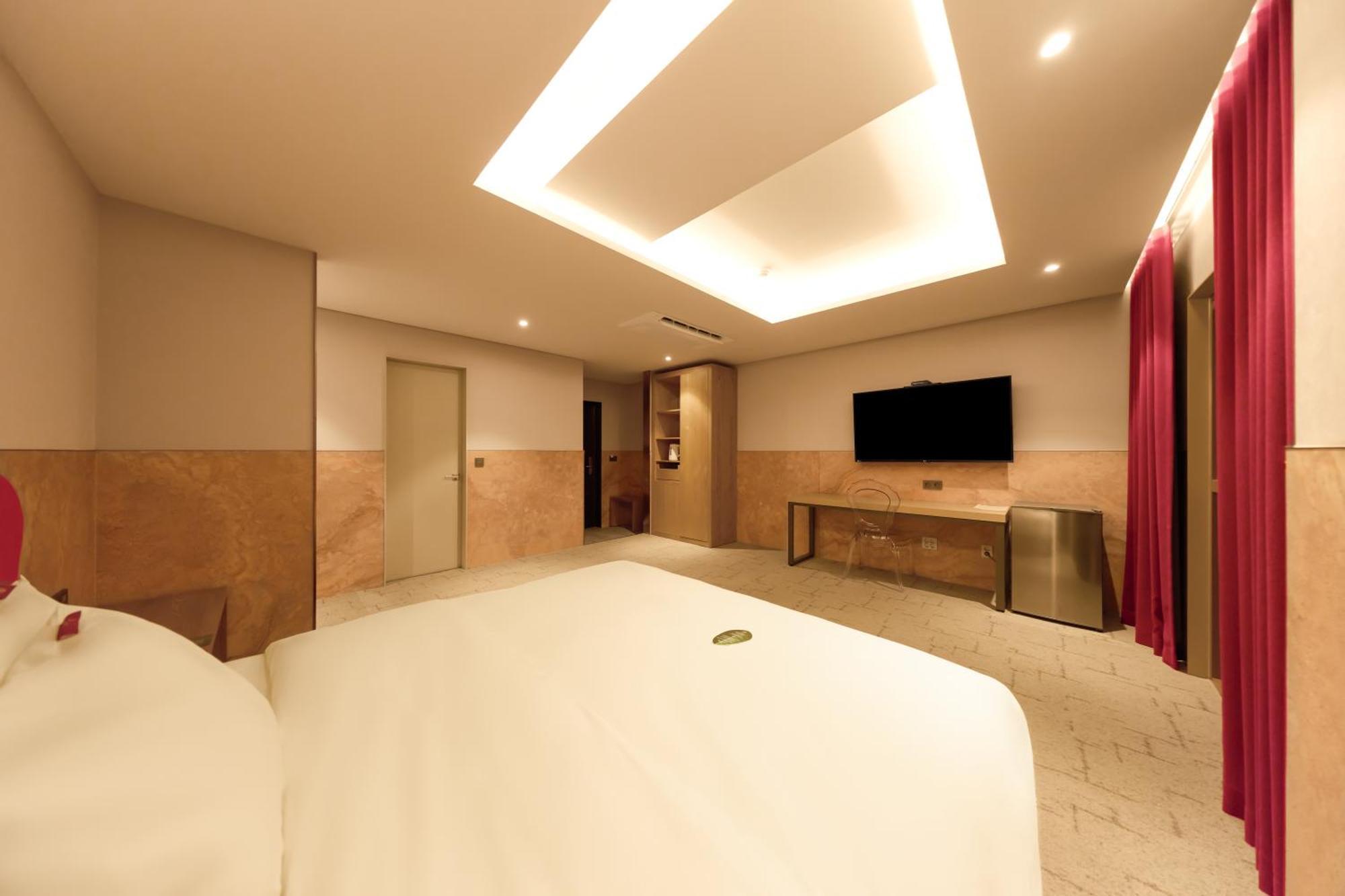Capace Hotel Gangnam Seul Dış mekan fotoğraf